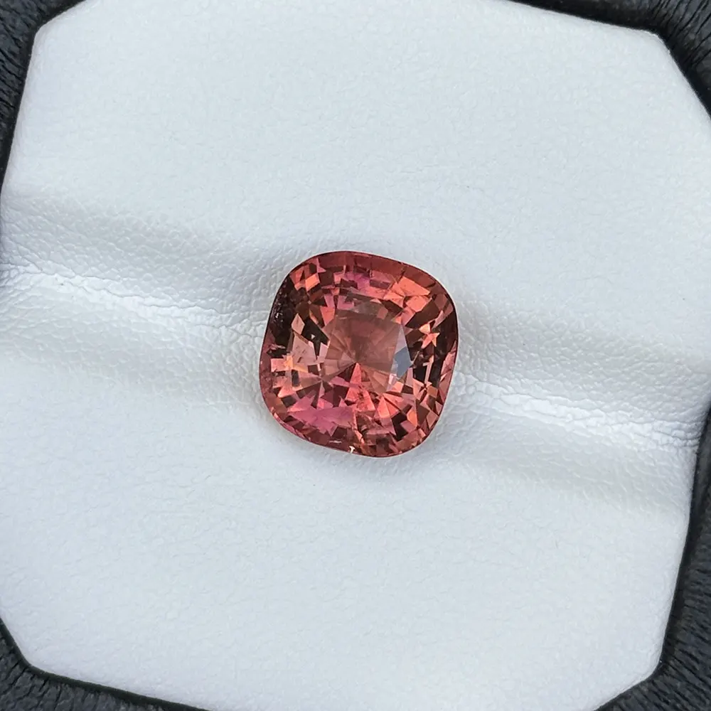 TOURMALINE CC879 TOURMALINE CC879